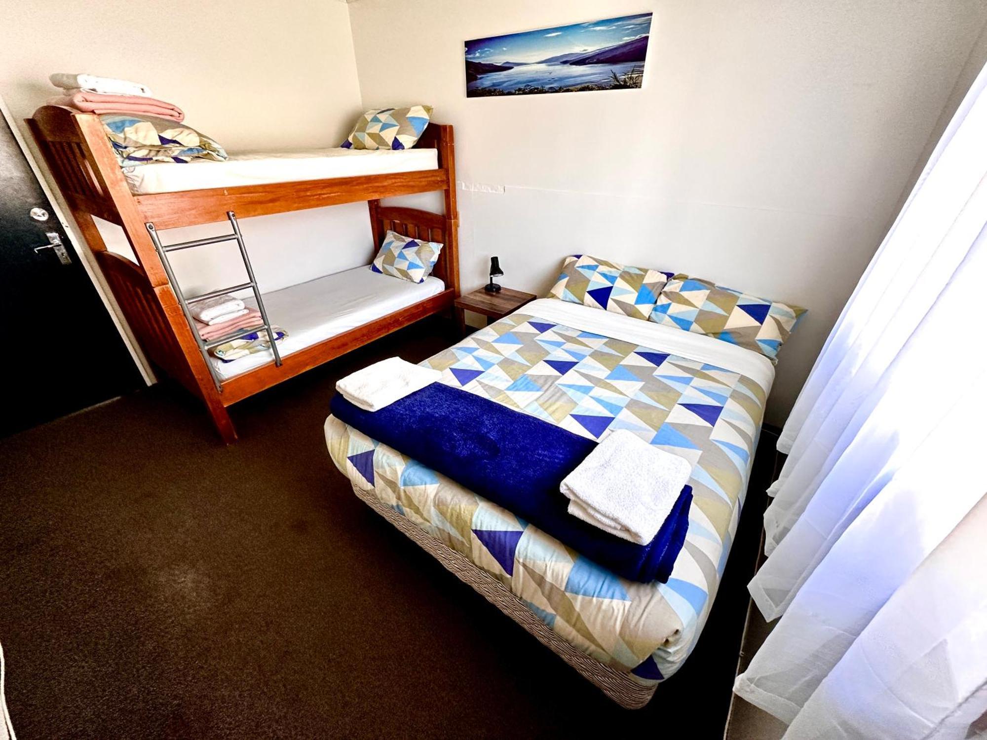 Happy Apple Backpackers Motueka Quarto foto