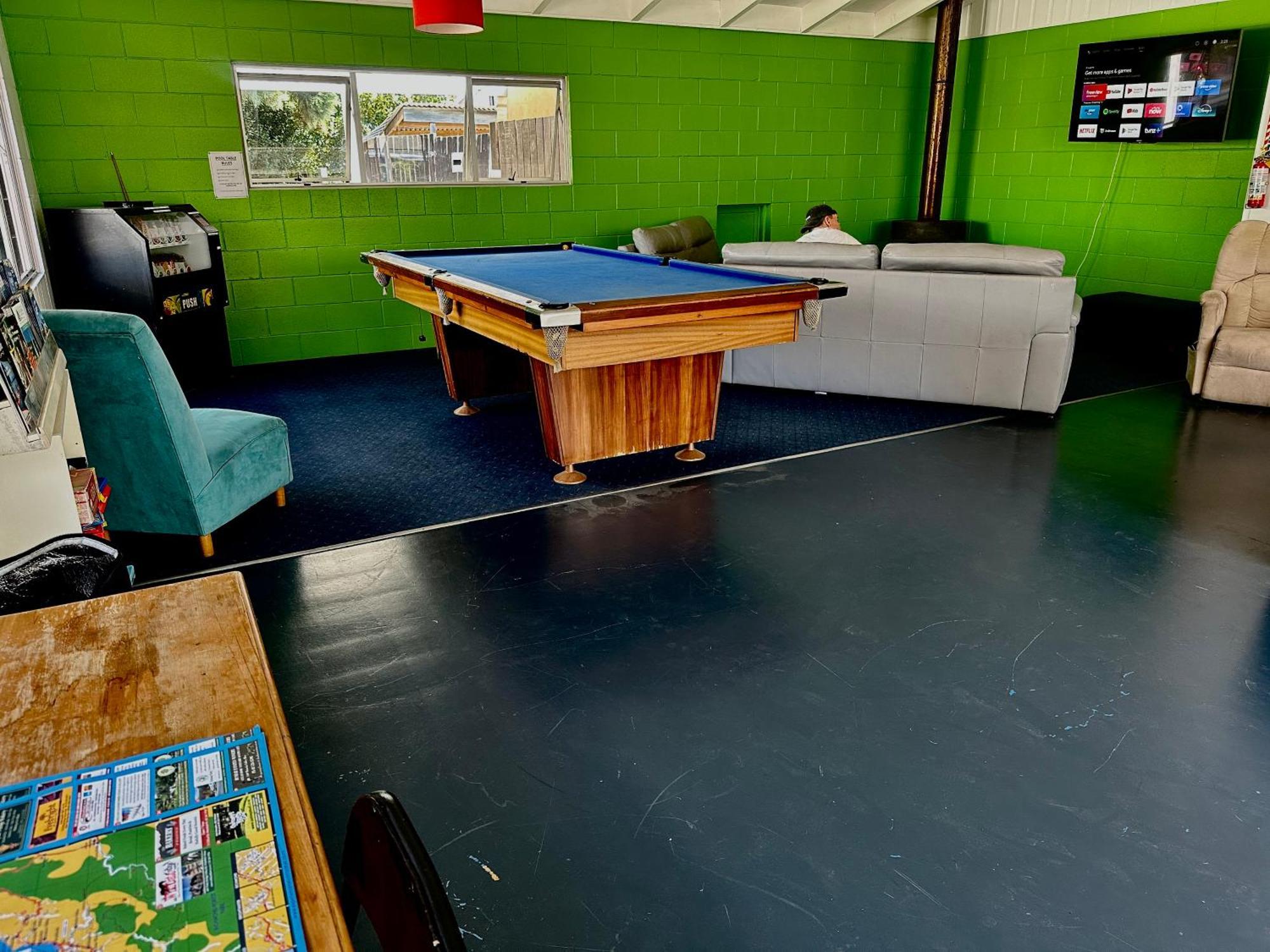 Happy Apple Backpackers Motueka Exterior foto