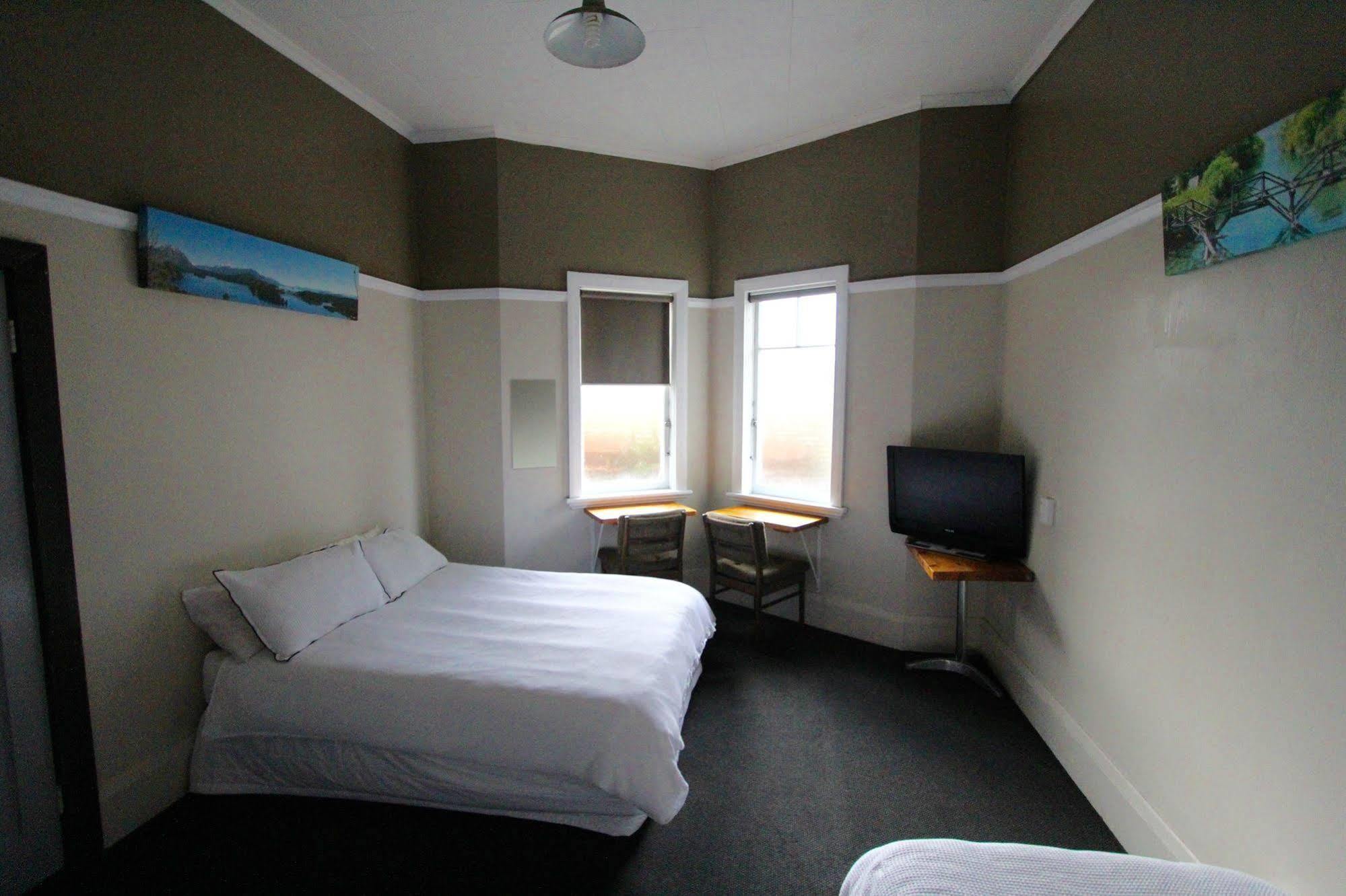 Happy Apple Backpackers Motueka Exterior foto